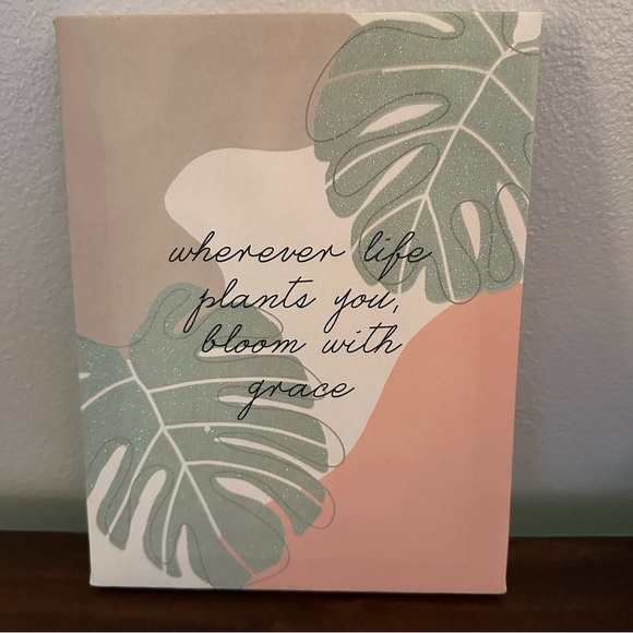 Llama Ceramic Succulent Planter & “Bloom with Grace” Wall Art 6.5x8.5 Set - Picture 3 of 4